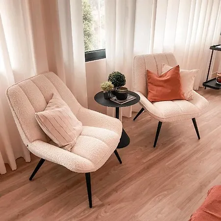 Fornas House Ferienhaus *